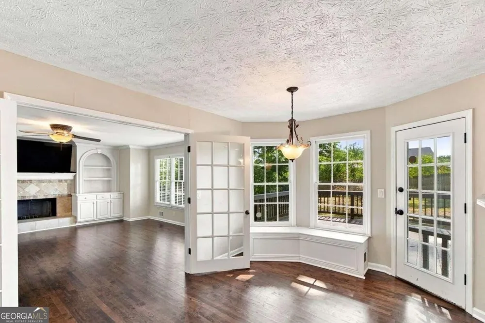 136 Springcrest TRL Lawrenceville, GA 30046