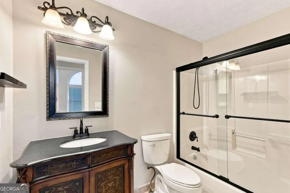 136 Springcrest TRL Lawrenceville, GA 30046