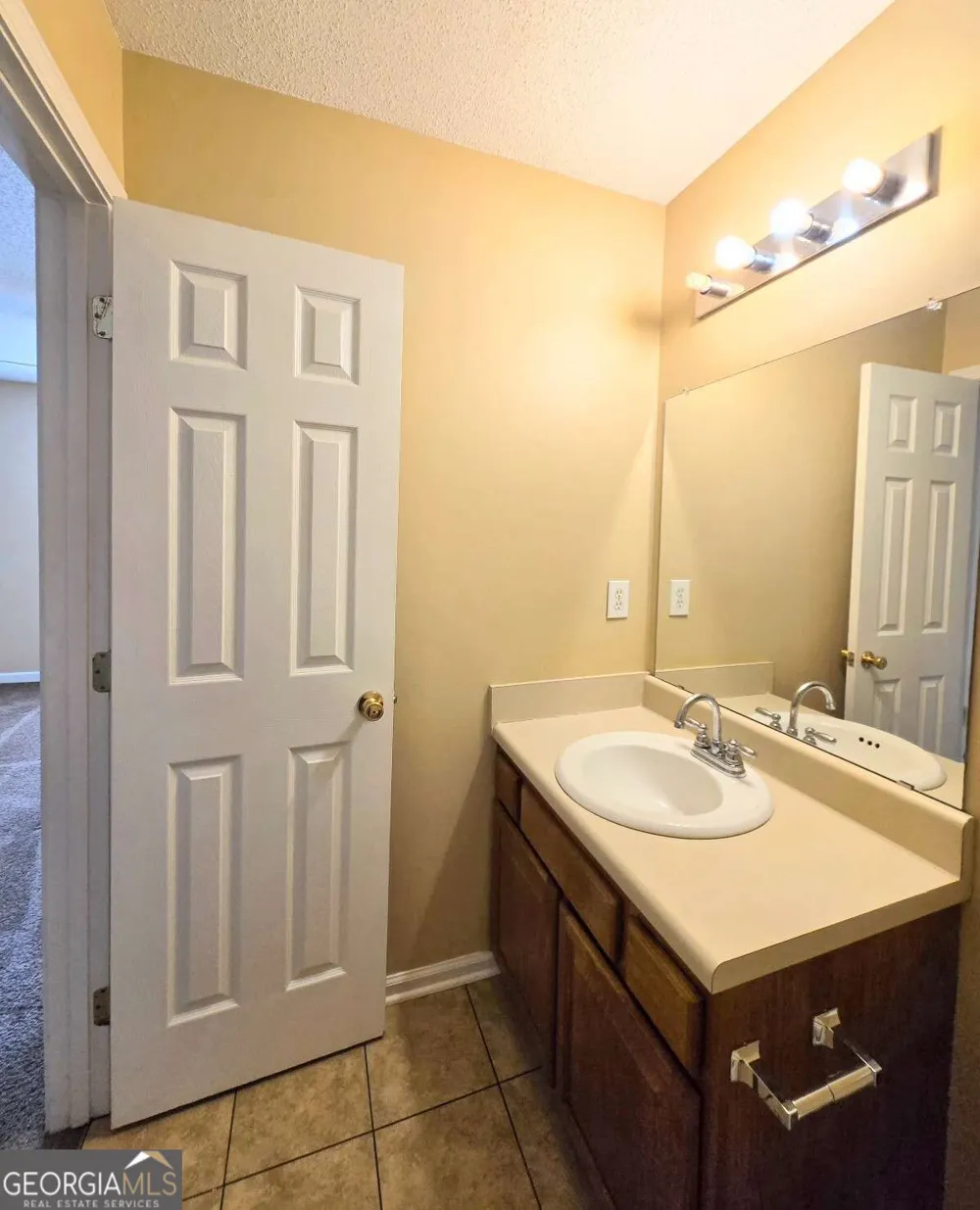 119 Odyssey Conyers, GA 30012
