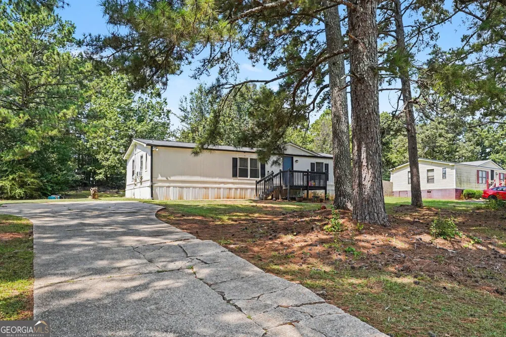 915 Steele DR Hampton, GA 30228