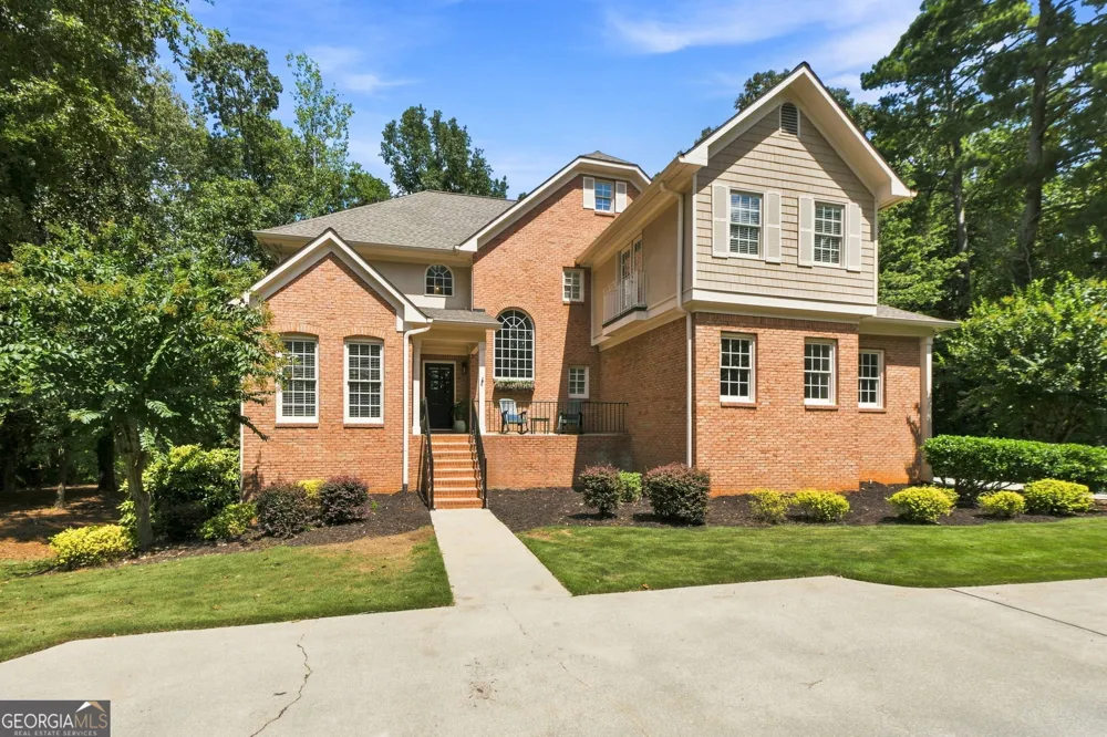 165 Rebecca CT Fayetteville, GA 30215