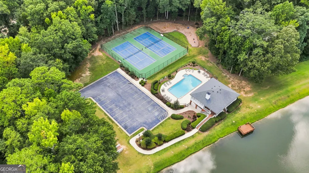 165 Rebecca CT Fayetteville, GA 30215