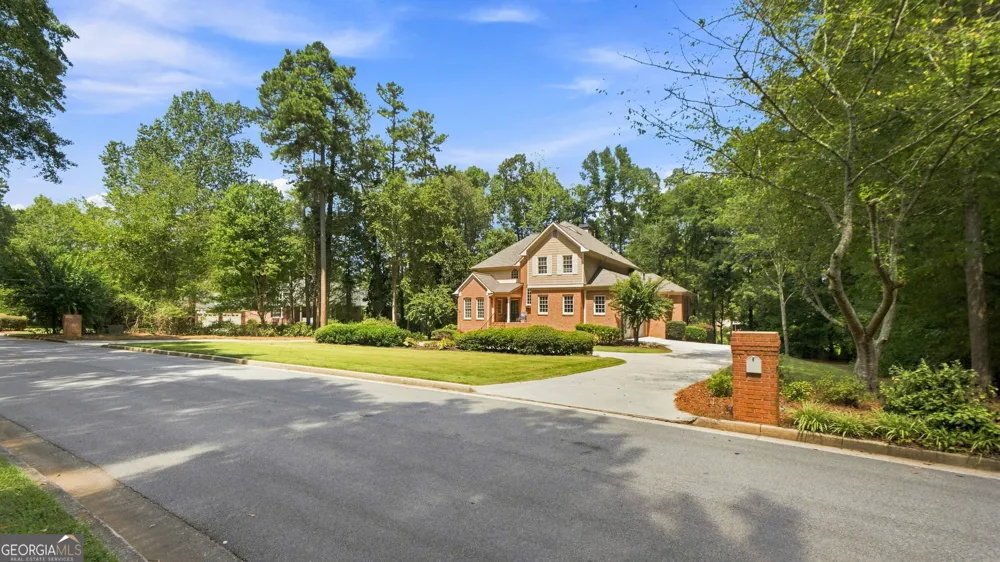 165 Rebecca CT Fayetteville, GA 30215