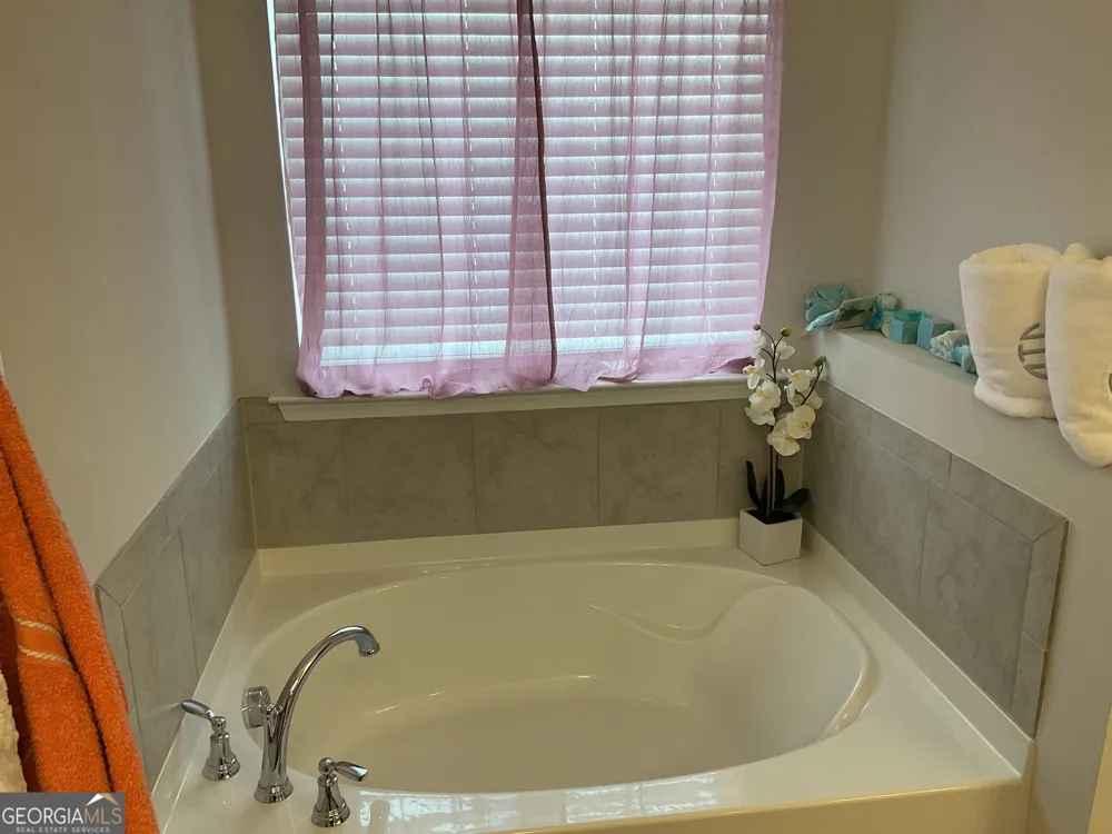 137 Cabin WAY Hampton, GA 30228