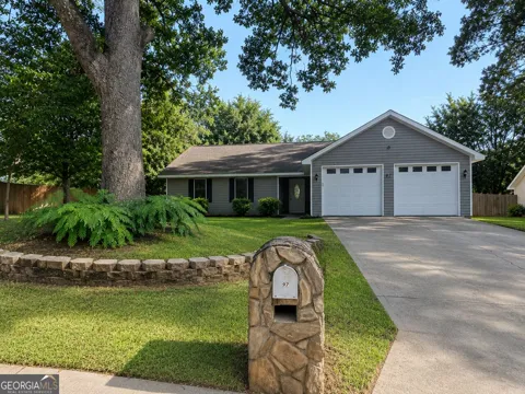 97 Tiffany LN
