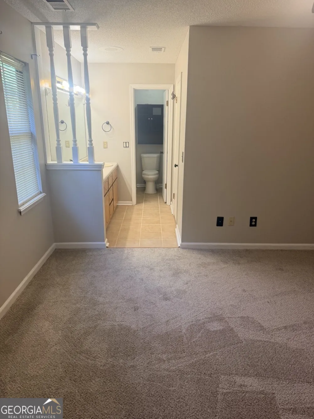 97 Tiffany LN Warner Robins, GA 31093