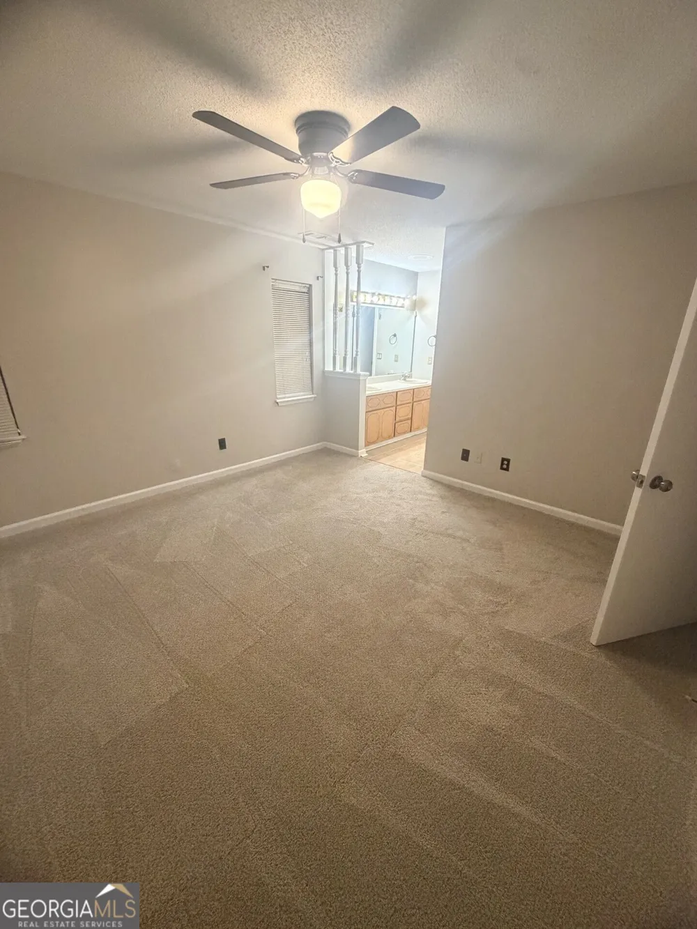 97 Tiffany LN Warner Robins, GA 31093