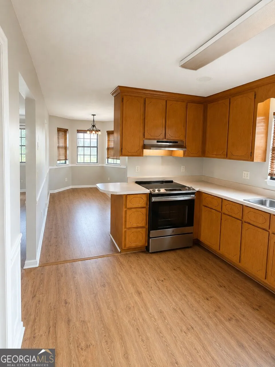 97 Tiffany LN Warner Robins, GA 31093