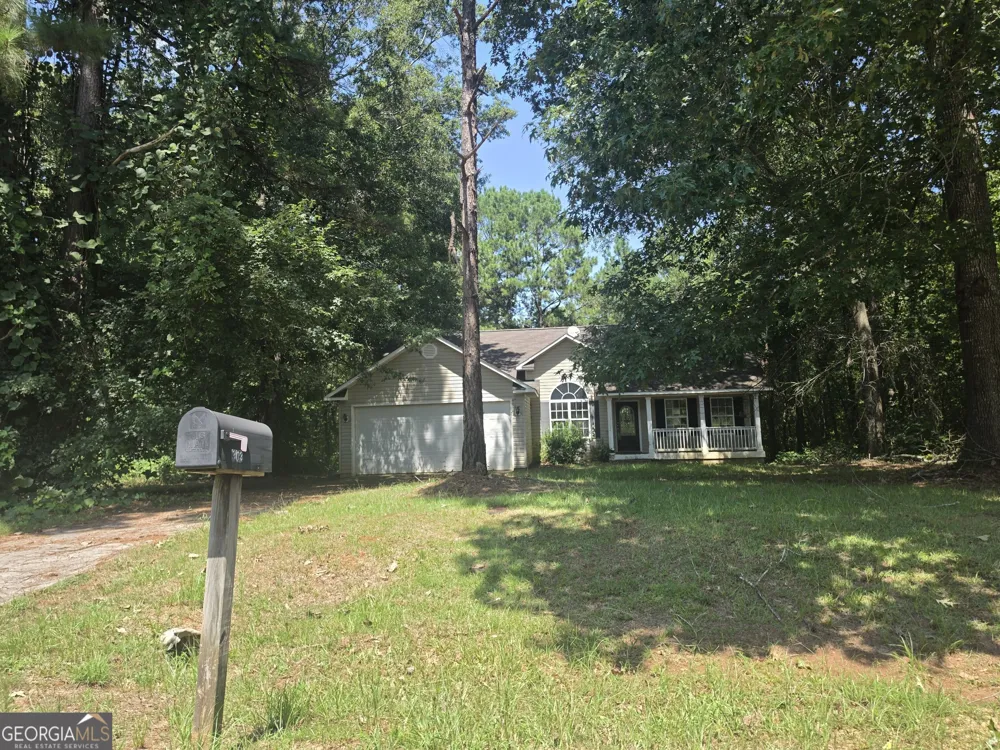 303 Nelson RD NW Milledgeville, GA 31061