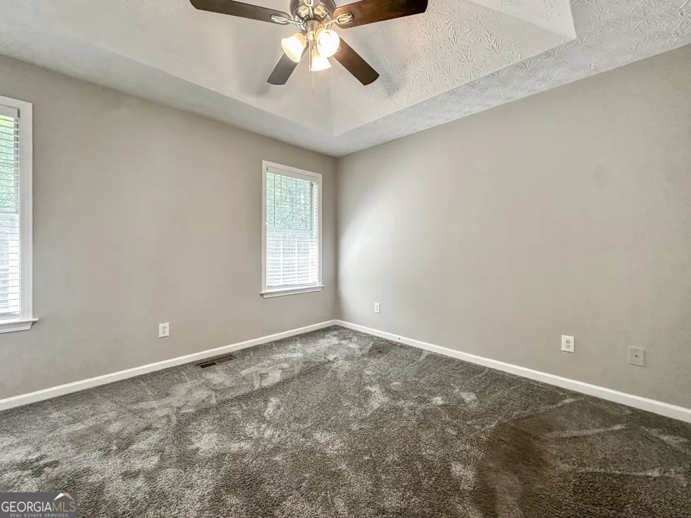 335 Paradise DR Douglasville, GA 30134