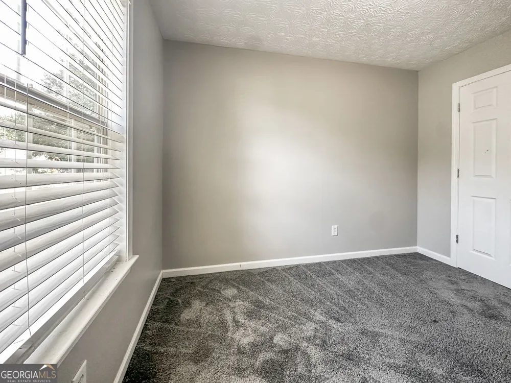 335 Paradise DR Douglasville, GA 30134