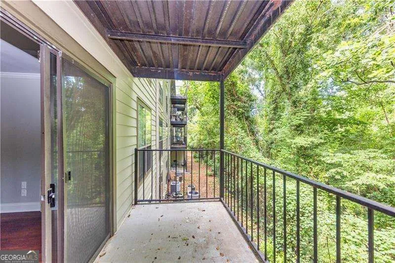 2657 Lenox RD Atlanta, GA 30324