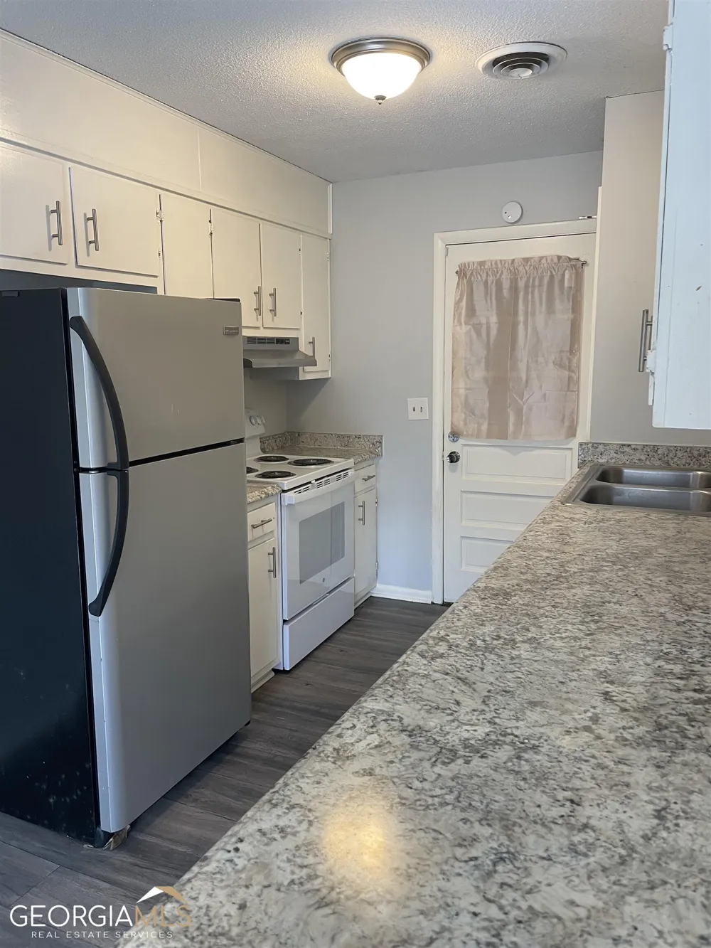 225 Pressley WAY Toccoa, GA 30577