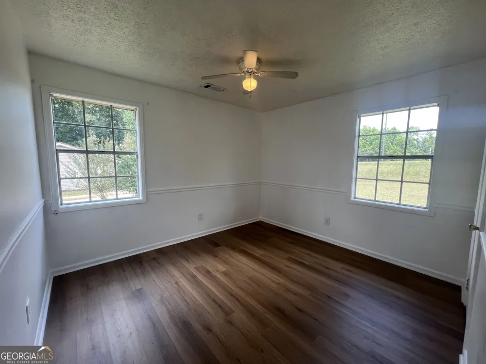 1529 S Davis RD LaGrange, GA 30241