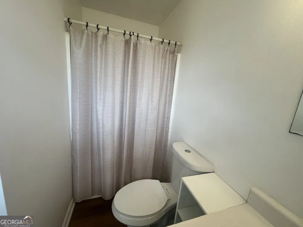 1529 S Davis RD LaGrange, GA 30241