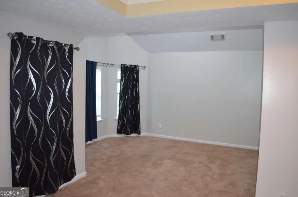 1580 Callaway LOOP Conyers, GA 30012