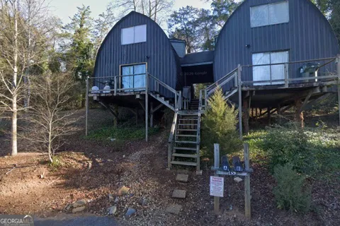 1453 Barnett Shoals