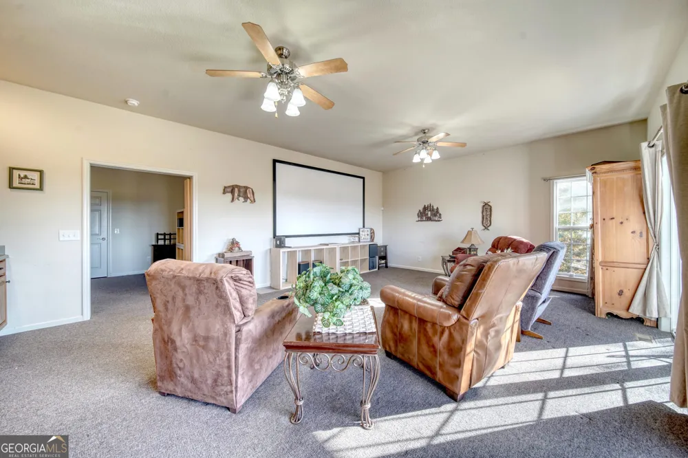 883 Ramey Mountain RD Hiawassee, GA 30546