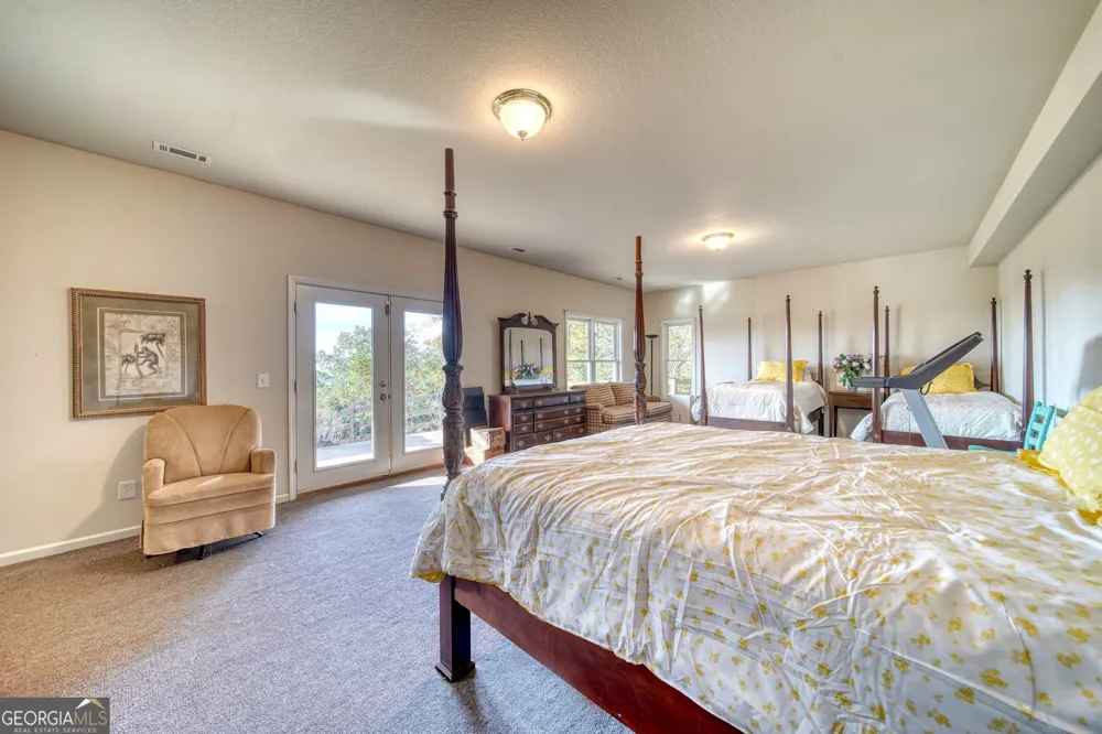 883 Ramey Mountain RD Hiawassee, GA 30546