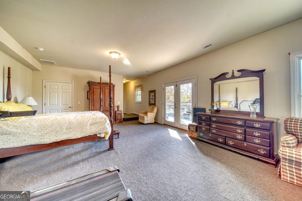 883 Ramey Mountain RD Hiawassee, GA 30546