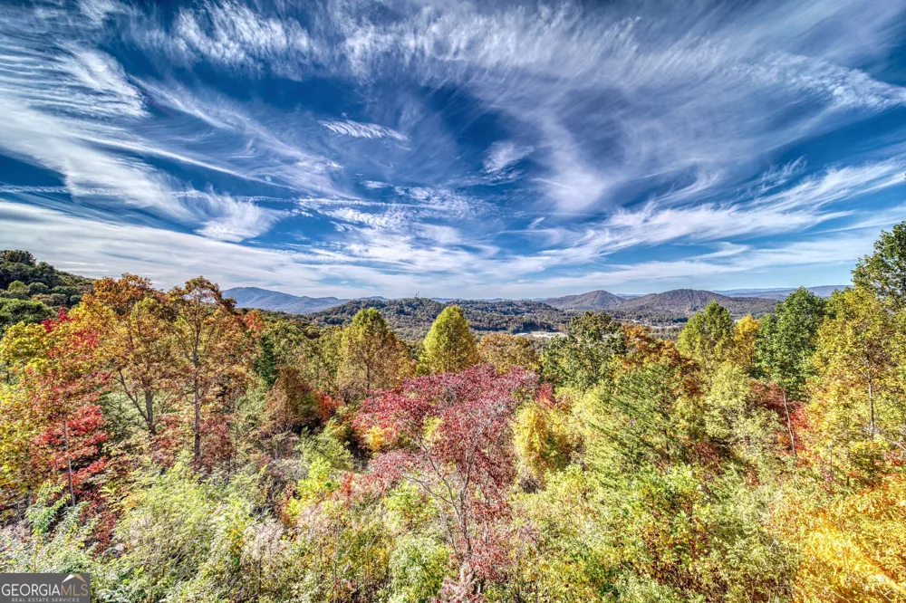 883 Ramey Mountain RD Hiawassee, GA 30546