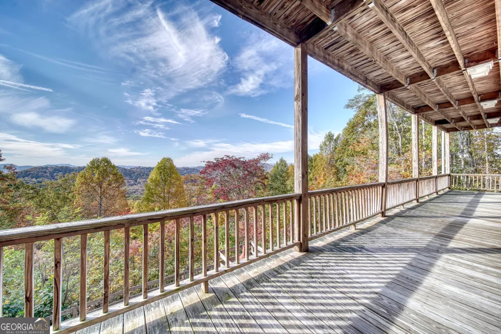 883 Ramey Mountain RD Hiawassee, GA 30546