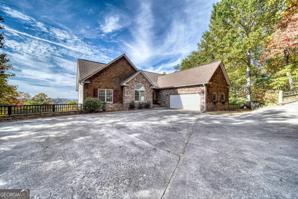 883 Ramey Mountain RD Hiawassee, GA 30546