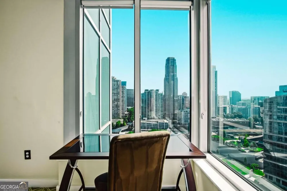 3338 Peachtree RD NE Atlanta, GA 30326