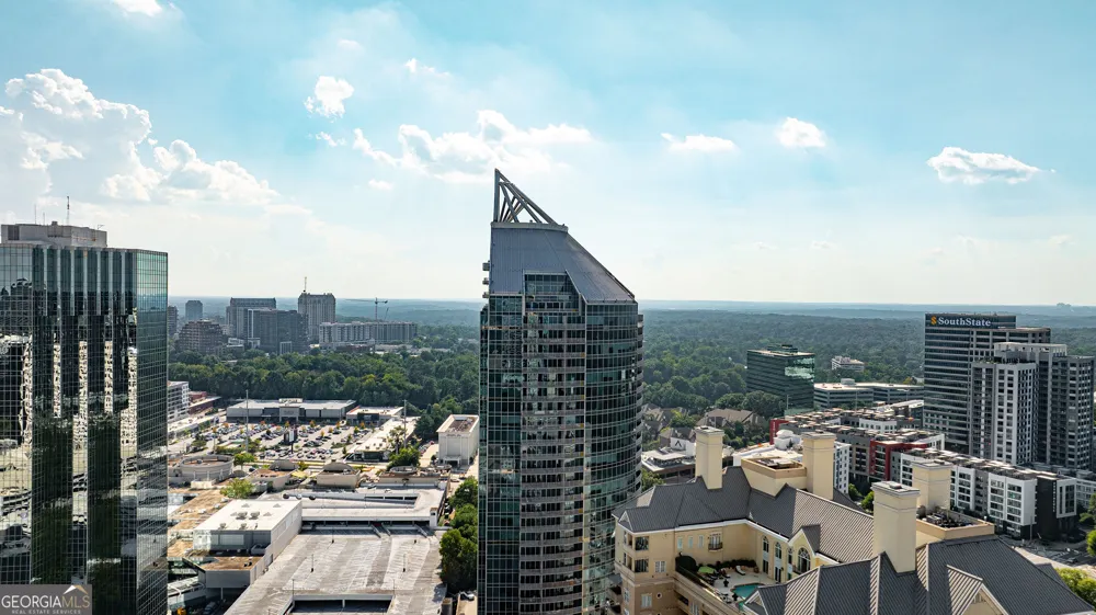3338 Peachtree RD NE Atlanta, GA 30326