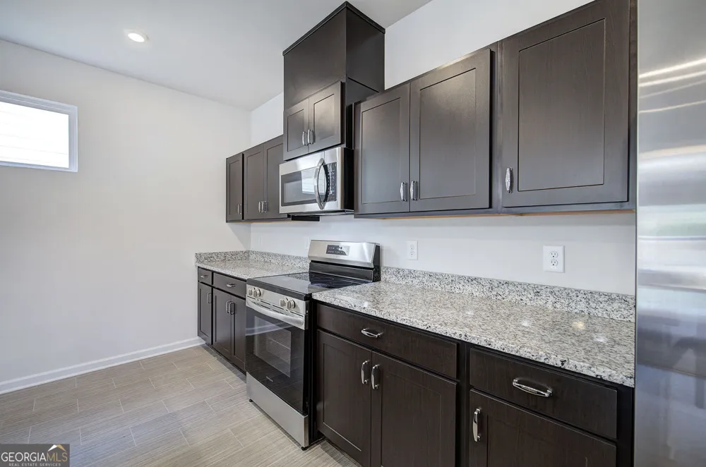 416 PERTH DR Cartersville, GA 30121