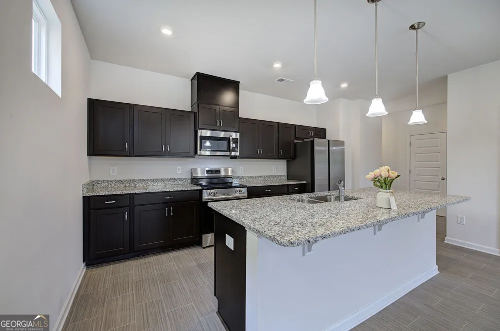 416 PERTH DR Cartersville, GA 30121
