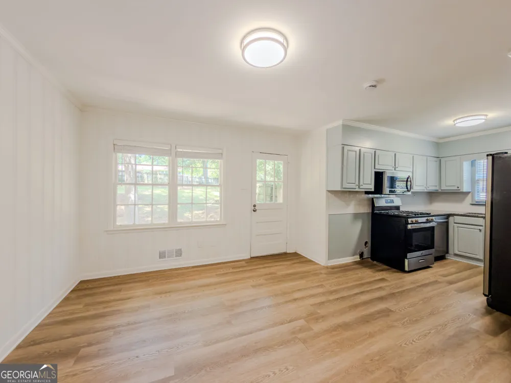3532 Dial DR Stone Mountain, GA 30083