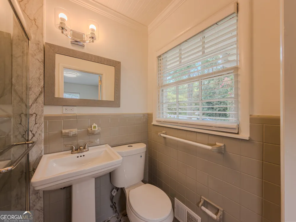 3532 Dial DR Stone Mountain, GA 30083