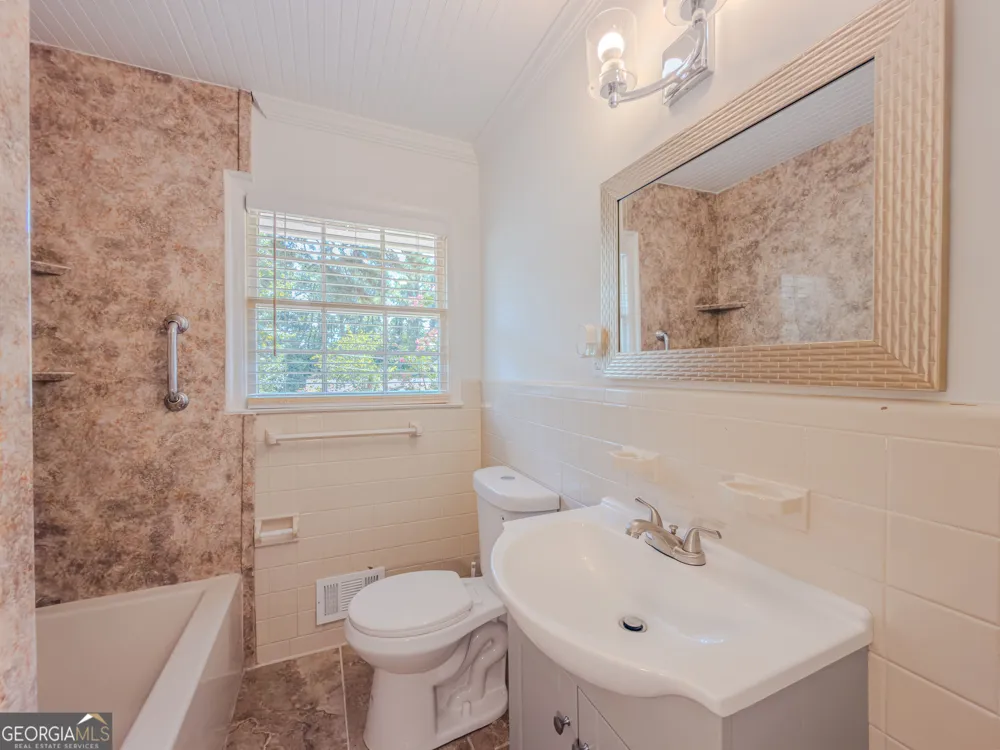 3532 Dial DR Stone Mountain, GA 30083
