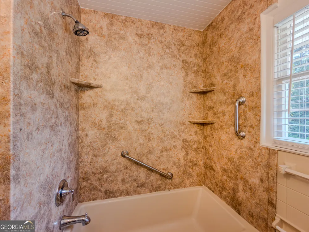 3532 Dial DR Stone Mountain, GA 30083