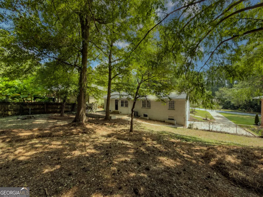 3532 Dial DR Stone Mountain, GA 30083