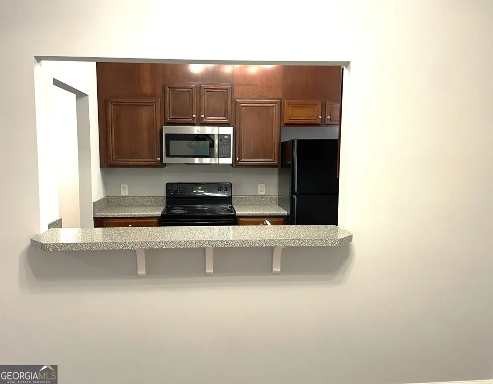 994 Sims ST Atlanta, GA 30310