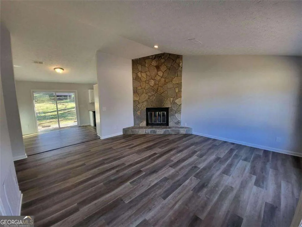 915 Fox Valley CT Stone Mountain, GA 30088
