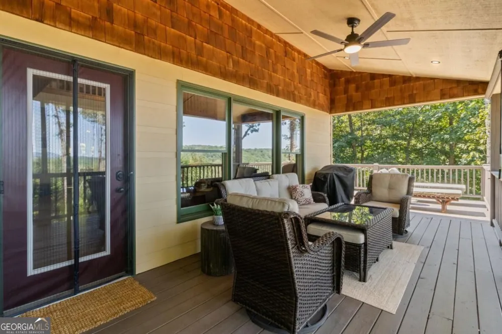 35 Dora LN Ellijay, GA 30540