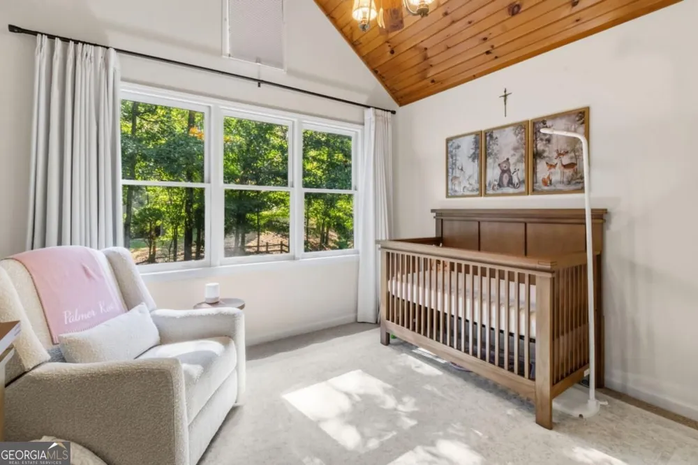 35 Dora LN Ellijay, GA 30540