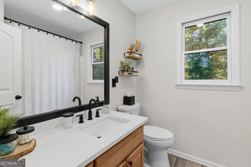 35 Dora LN Ellijay, GA 30540