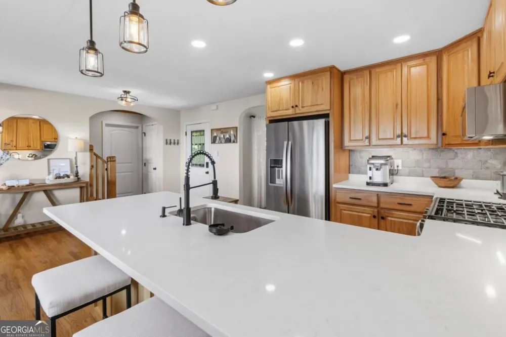 35 Dora LN Ellijay, GA 30540