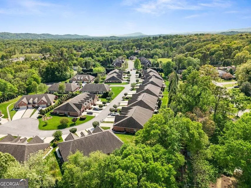 7699 Lenox Trace DR Hixson, TN 37343