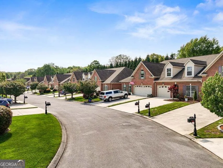 7699 Lenox Trace DR Hixson, TN 37343
