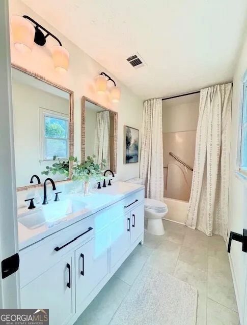 4429 McBrayer RD Flowery Branch, GA 30542