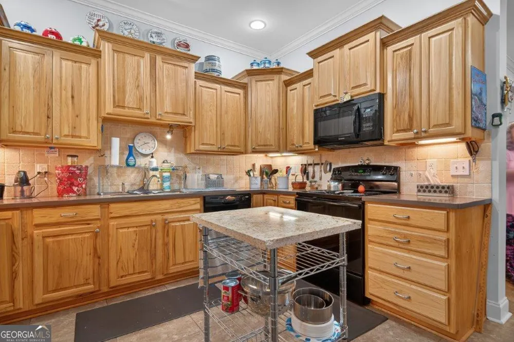 281 Jule Ingram RD NE Milledgeville, GA 31061