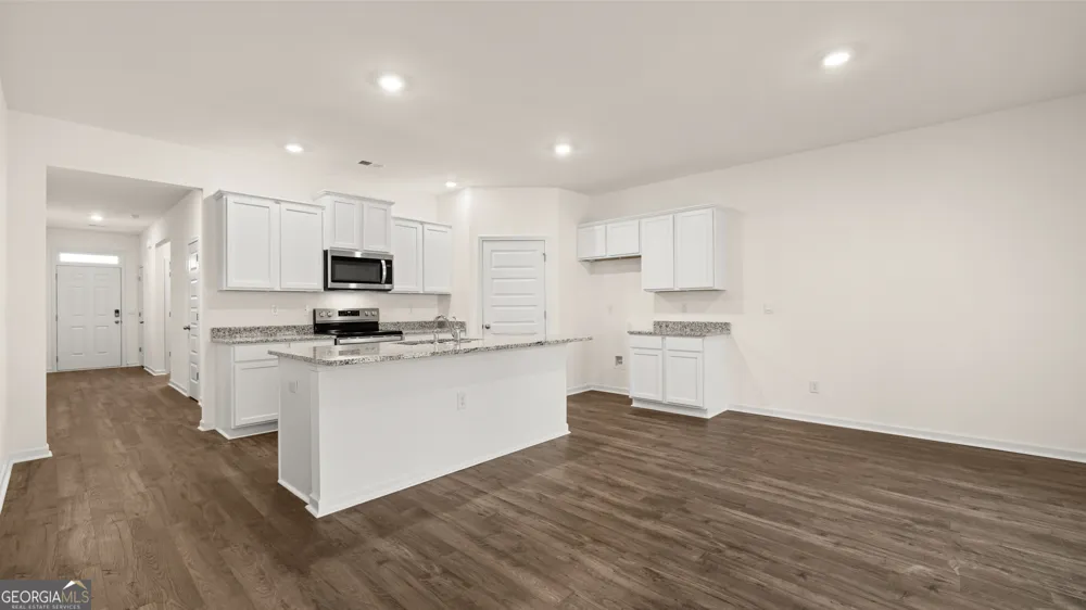 131 Champlain RD Hoschton, GA 30548