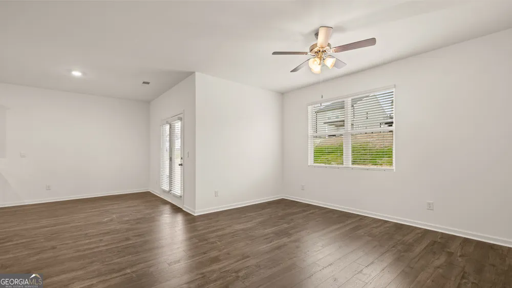 131 Champlain RD Hoschton, GA 30548