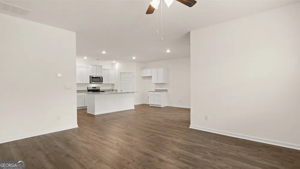 131 Champlain RD Hoschton, GA 30548