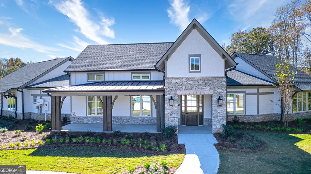 131 Champlain RD Hoschton, GA 30548
